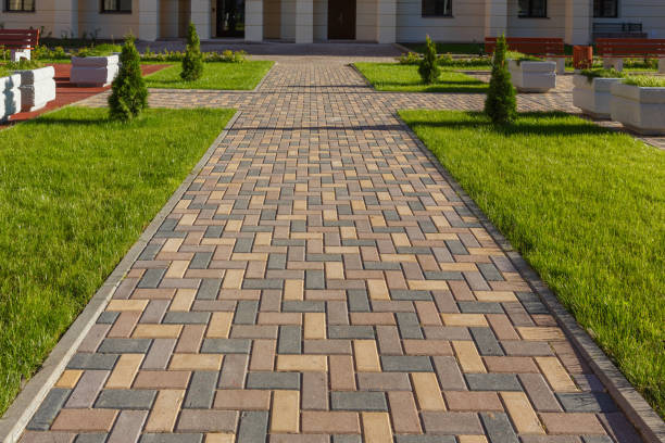 Best Driveway Pavers Near Me  in Sneads, FL